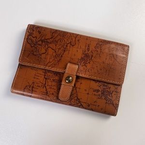 Patricia Nash wallet